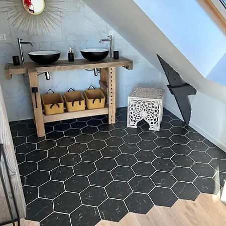 Tam's Zolder Bed and breakfast
